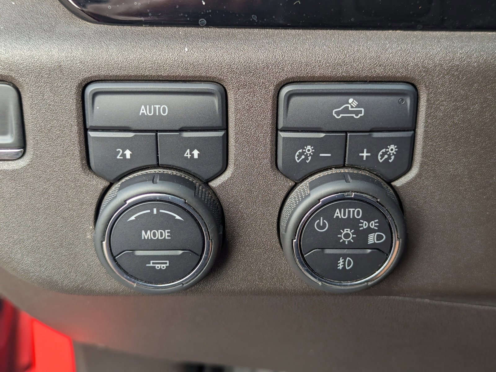 Used 2023 Chevrolet Silverado 1500 RST w/ Protection Package image 32