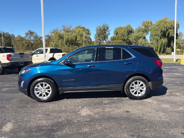 Used 2020 Chevrolet Equinox LT w/ Driver Convenience Package FWD image 3