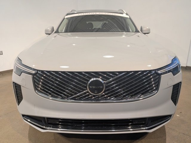 Used 2025 Volvo XC90 B6 Plus video 2