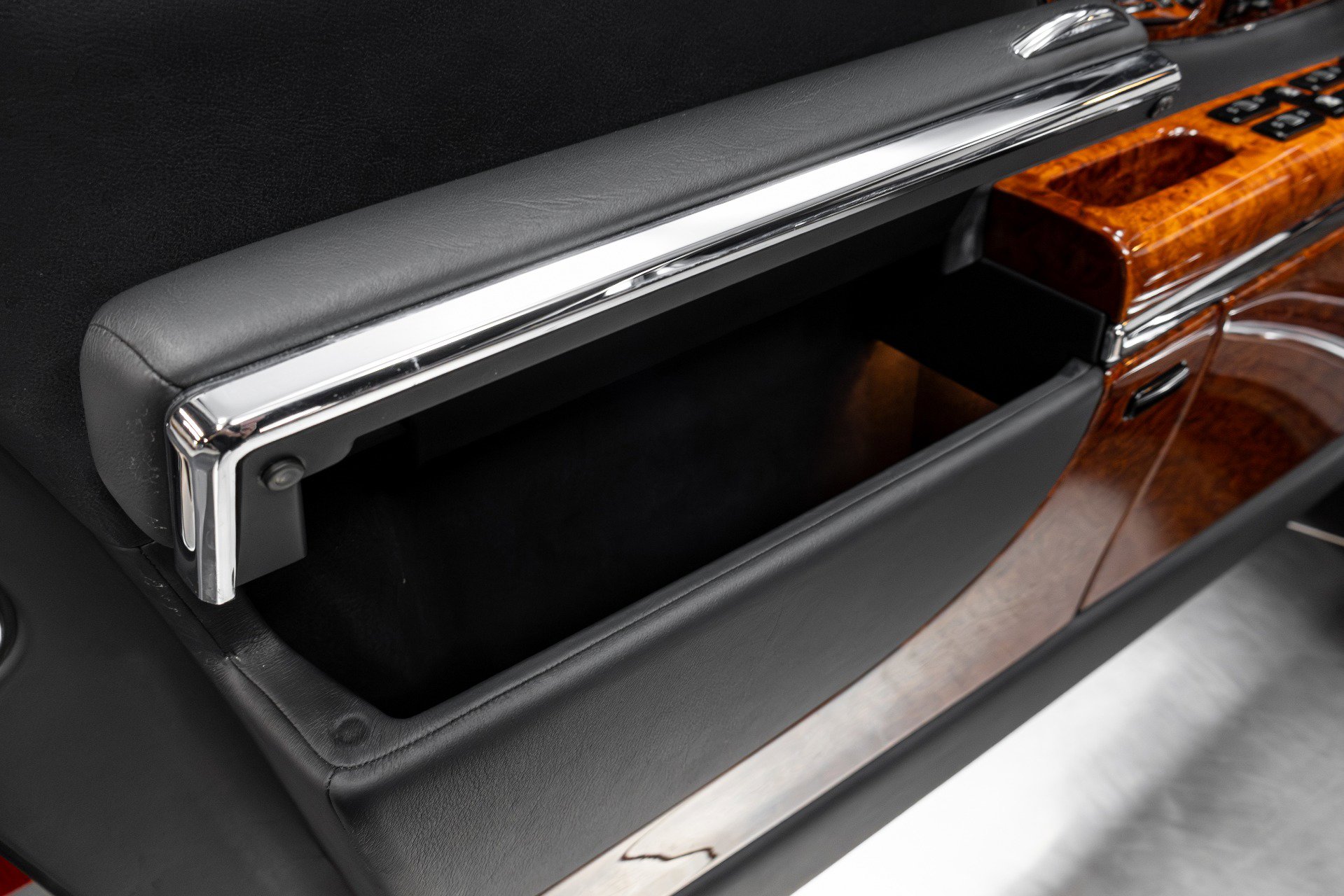 Used 2004 Maybach 57 image 69