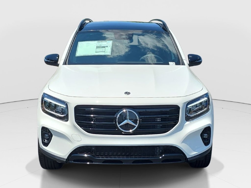 New 2026 Mercedes-Benz GLB 250 image 2