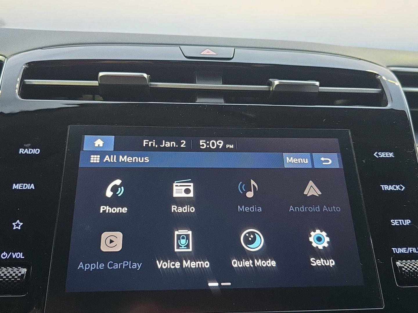 Used 2024 Hyundai Tucson SE image 19