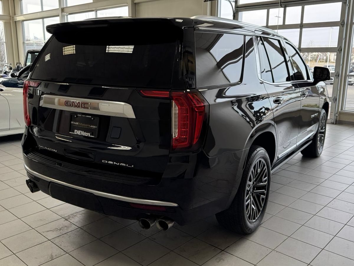 Used 2023 GMC Yukon Denali AWD/4WD image 8