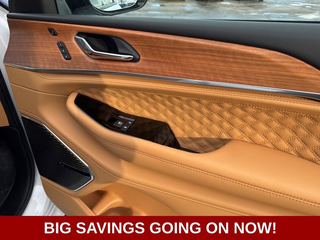 New 2025 Jeep Grand Cherokee Summit w/ Adv Protech Group IV image 54