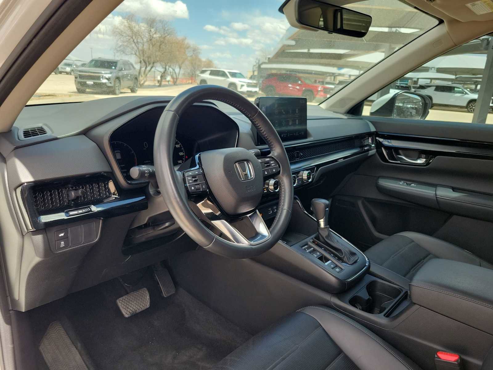 Used 2024 Honda CR-V EX-L image 2