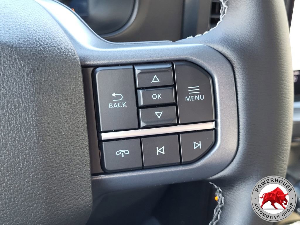 New 2026 Ford F250 Lariat w/ Black Appearance Package image 30