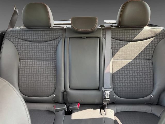 Used 2018 Kia Soul ! FWD image 16