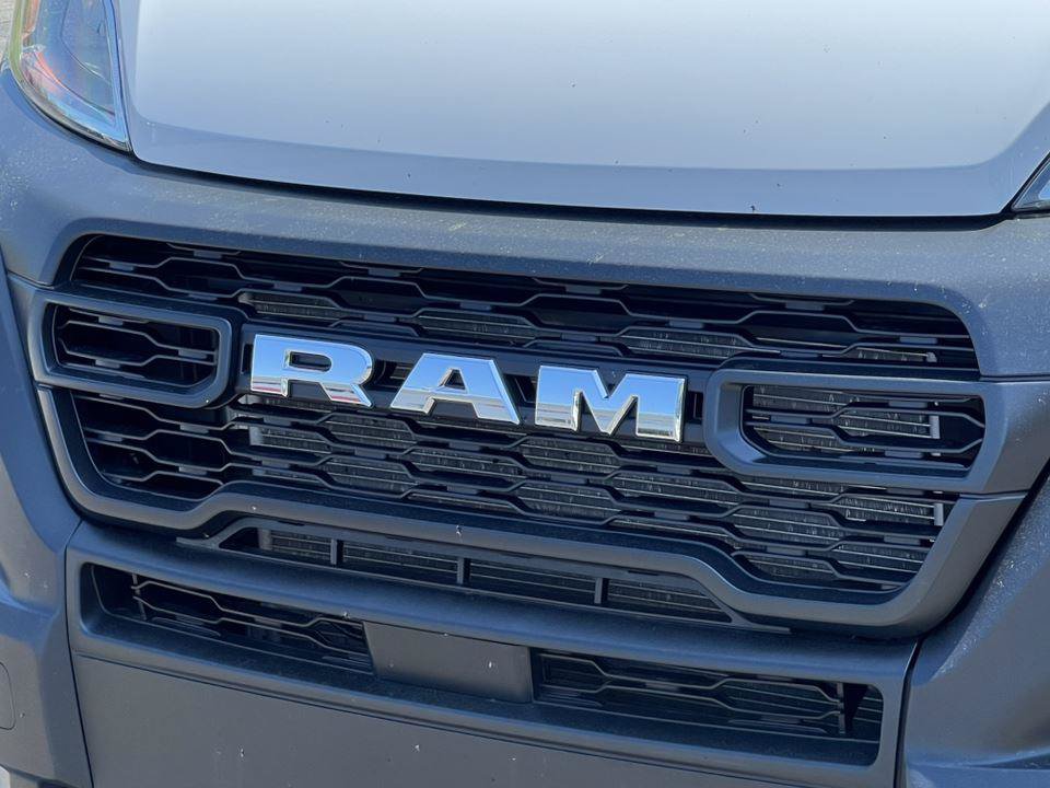 Used 2025 RAM ProMaster 2500 w/ Convenience Group FWD image 32