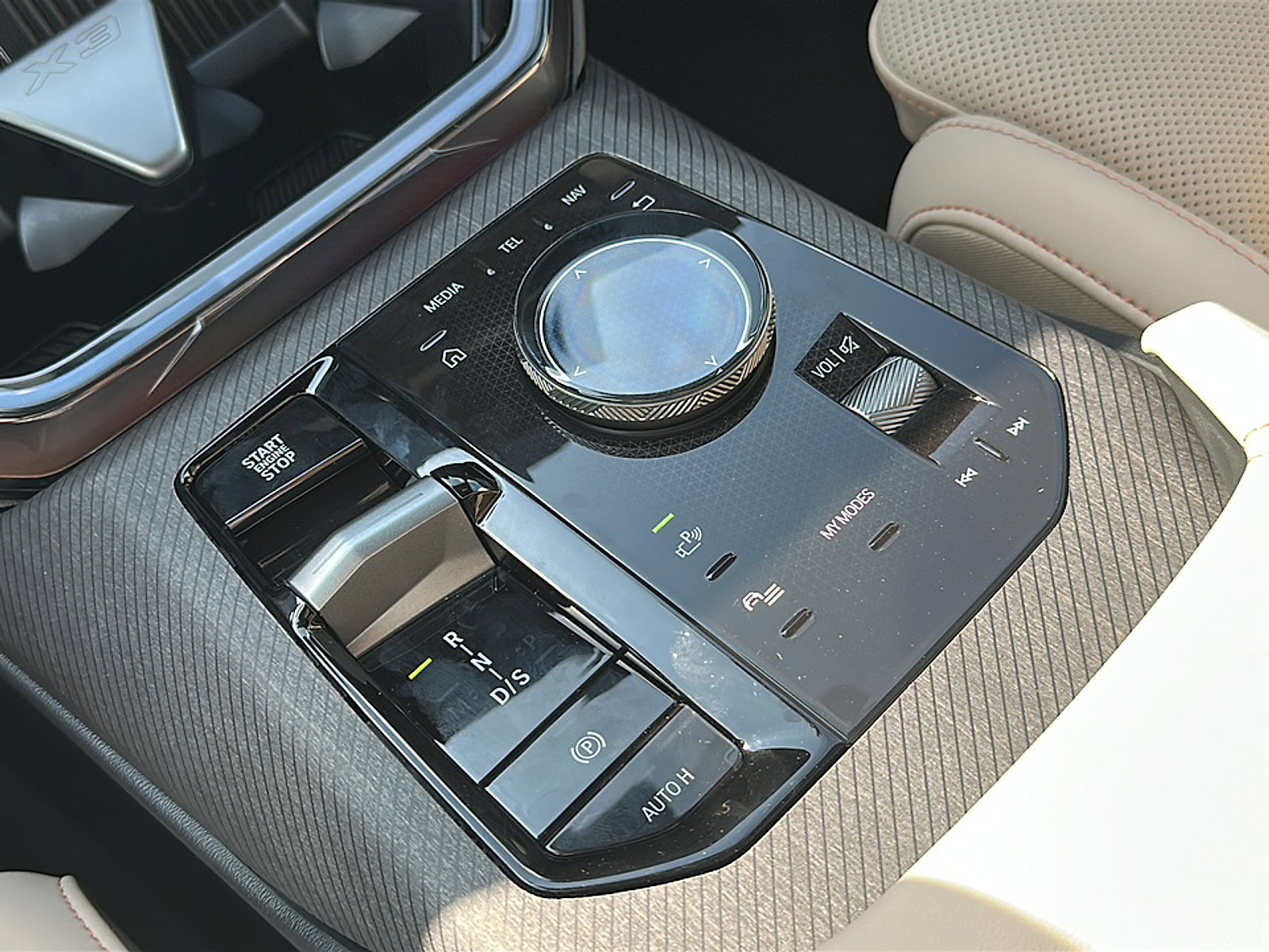 New 2026 BMW X3 xDrive30 w/ Convenience Package image 25