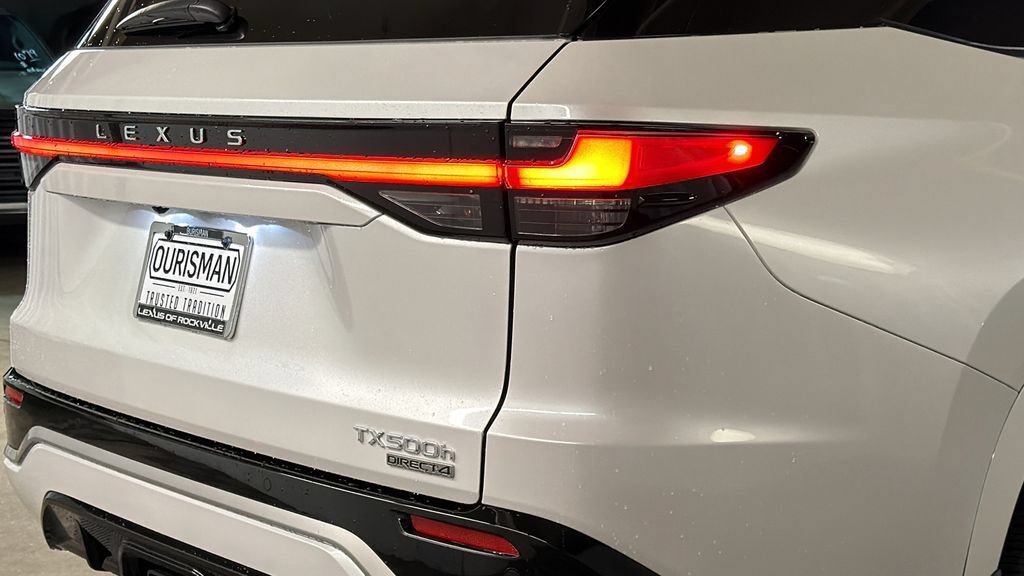 New 2026 Lexus TX 500h AWD image 7