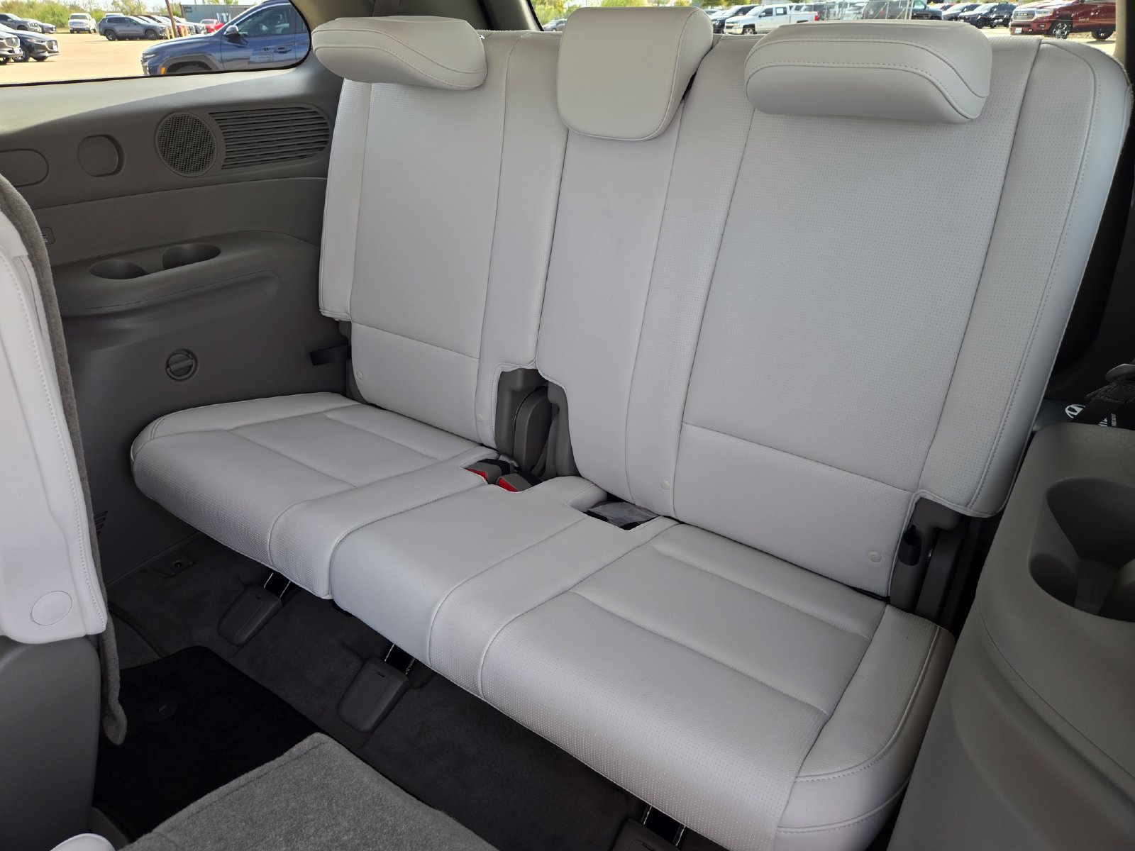 New 2027 Hyundai Palisade SEL Premium FWD image 19