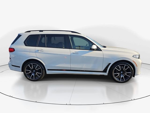 Used 2021 BMW X7 xDrive40i w/ M Sport Package video 2