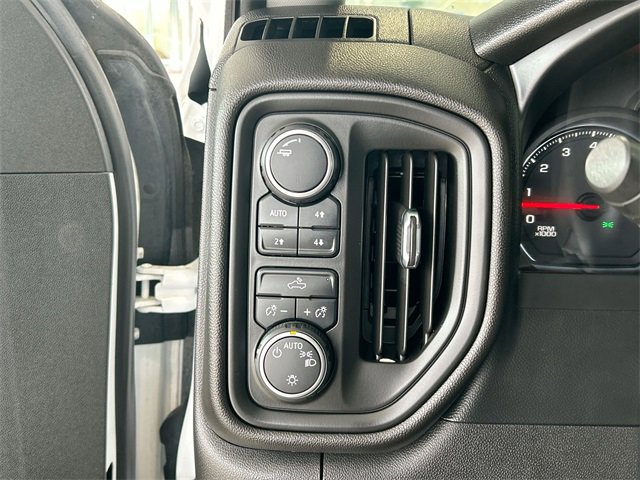 Used 2021 Chevrolet Silverado 1500 Custom Trail Boss image 17