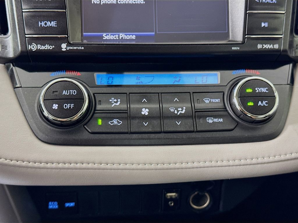 Used 2016 Toyota RAV4 XLE FWD image 17