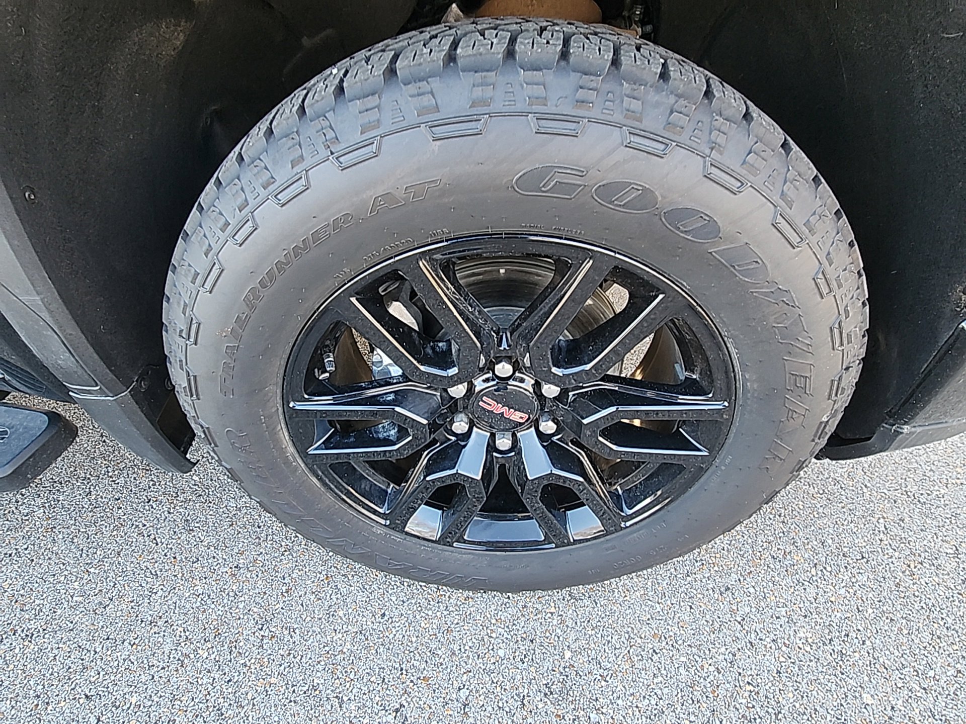 New 2025 GMC Sierra 1500 Elevation w/ Preferred Package image 11