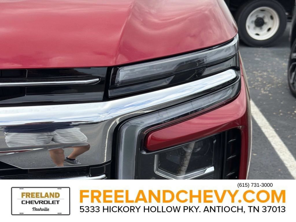 New 2026 Chevrolet Suburban LT w/ Comfort Package image 7