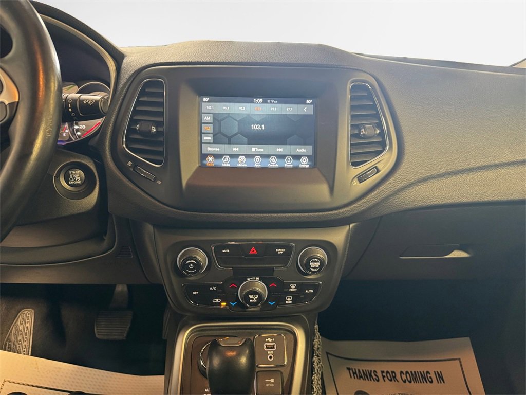 Used 2019 Jeep Compass Latitude w/ Cold Weather Group image 22