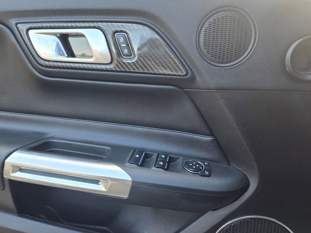 Used 2019 Ford Mustang Premium RWD image 12