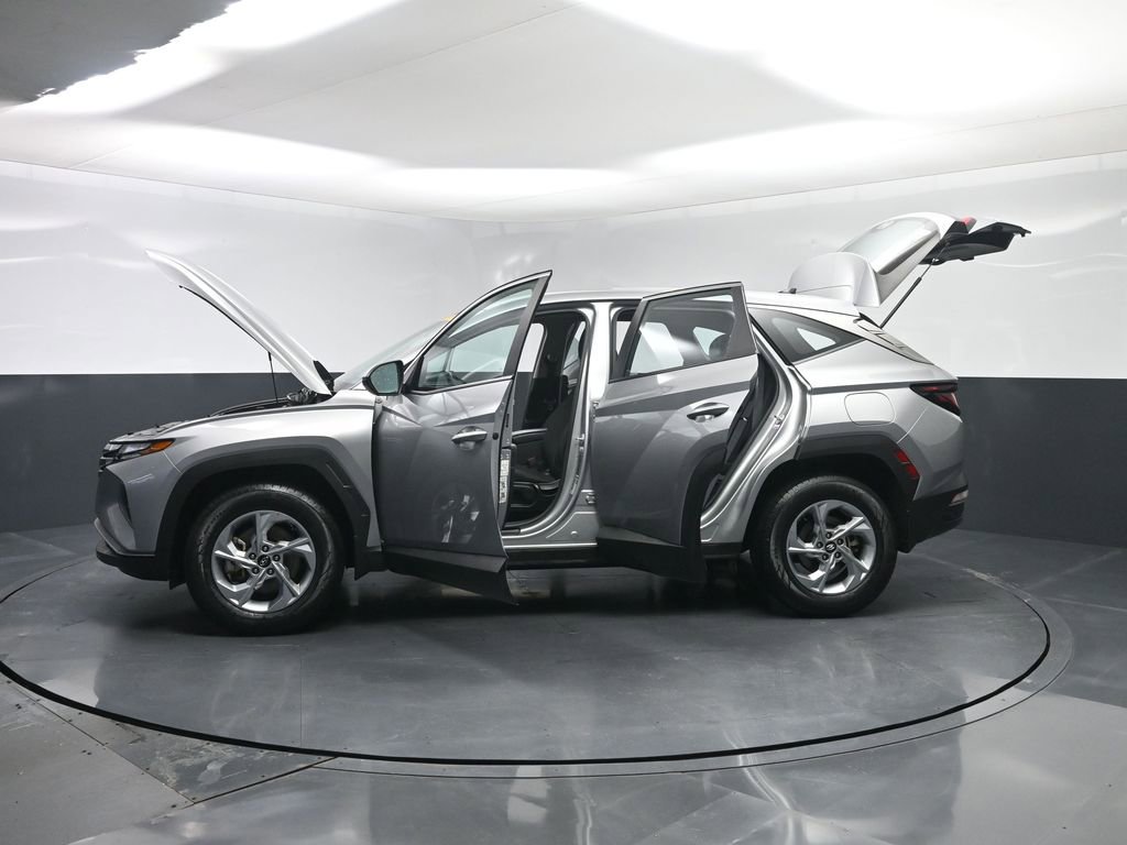 Used 2023 Hyundai Tucson SE image 27