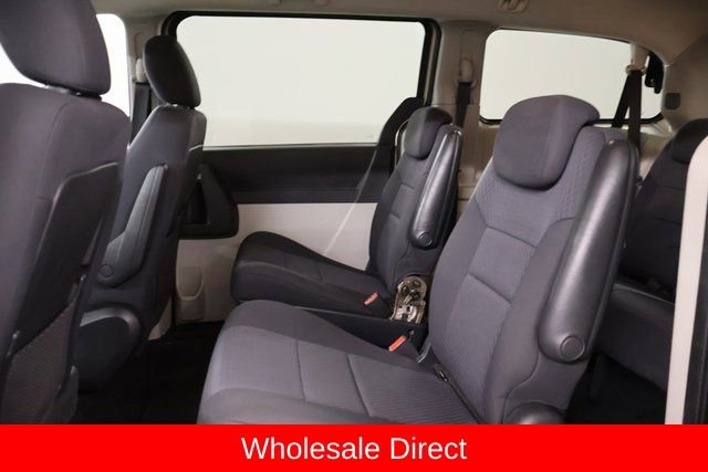 Used 2010 Dodge Grand Caravan SE image 21