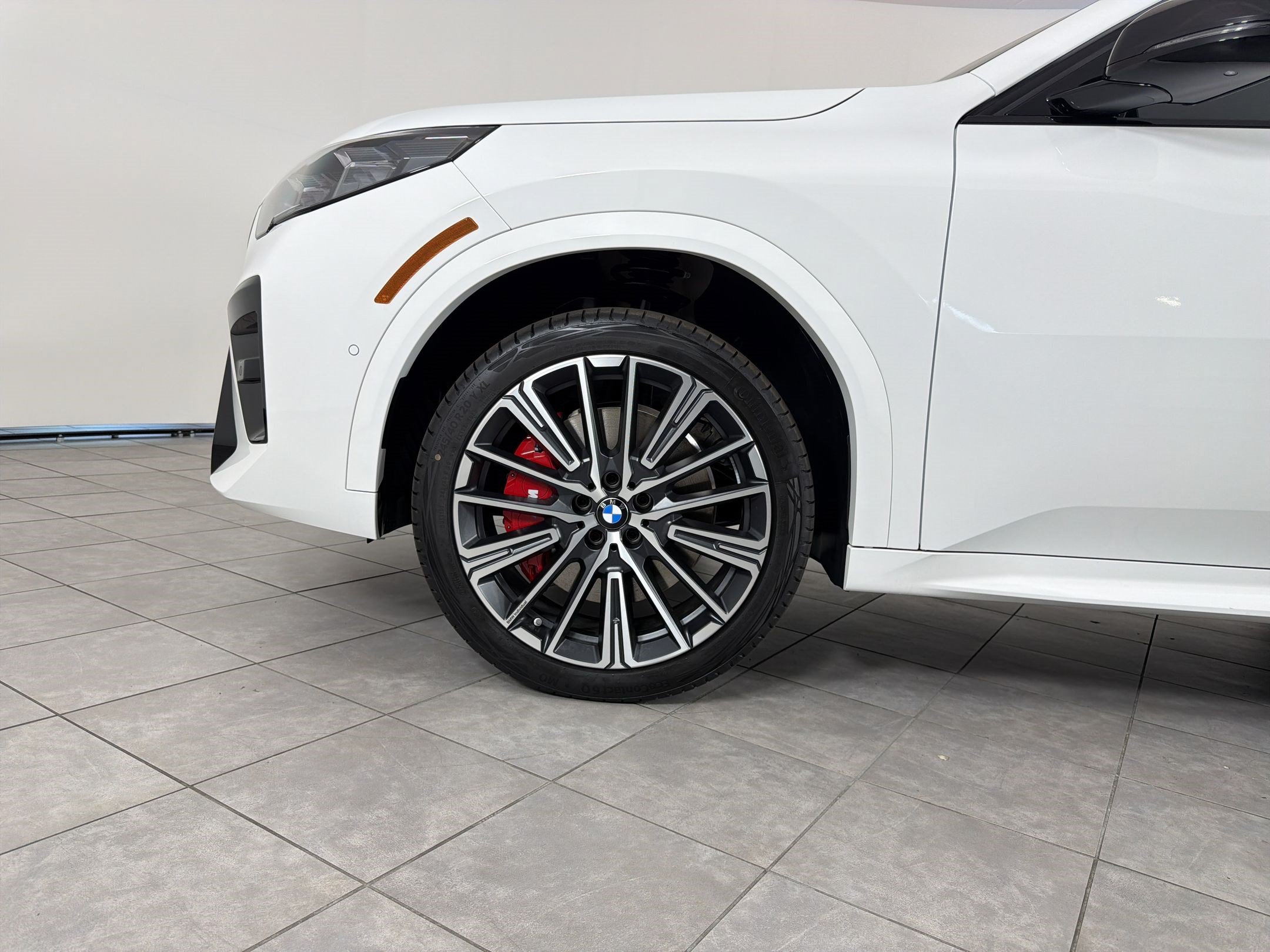 New 2026 BMW X2 xDrive28i w/ M Sport Package AWD/4WD image 11
