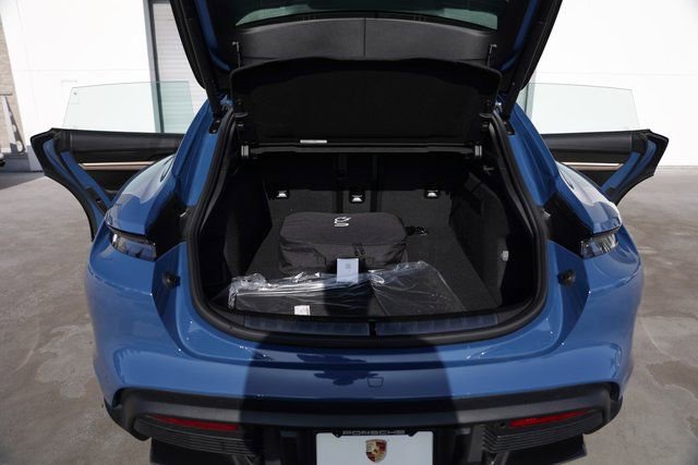 Used 2024 Porsche Taycan Turbo S image 21
