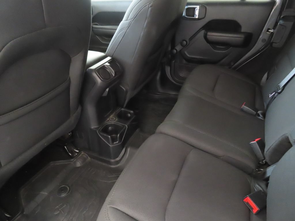 Used 2021 Jeep Wrangler Unlimited Sport AWD/4WD image 21