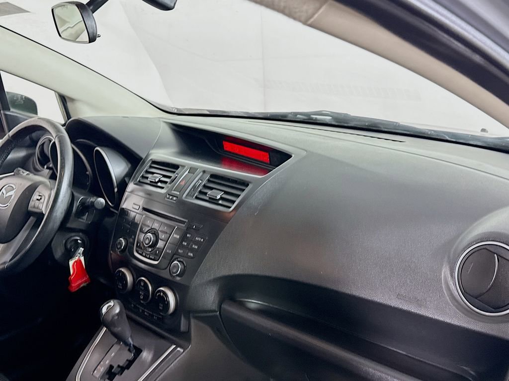 Used 2012 MAZDA MAZDA5 Grand Touring image 25