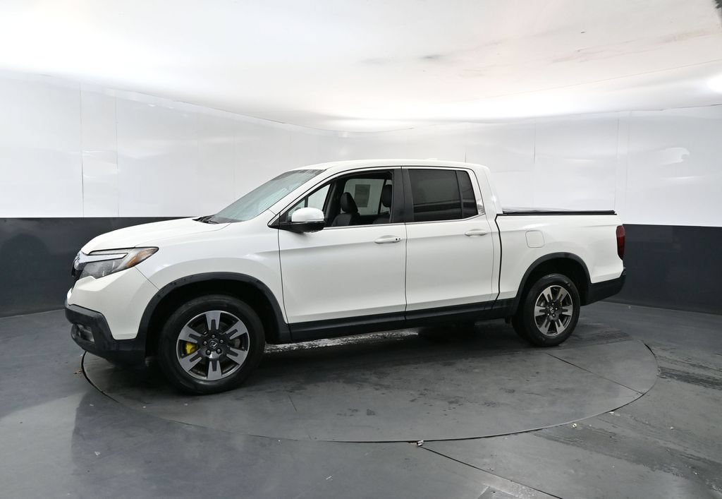 Used 2017 Honda Ridgeline RTL image 2