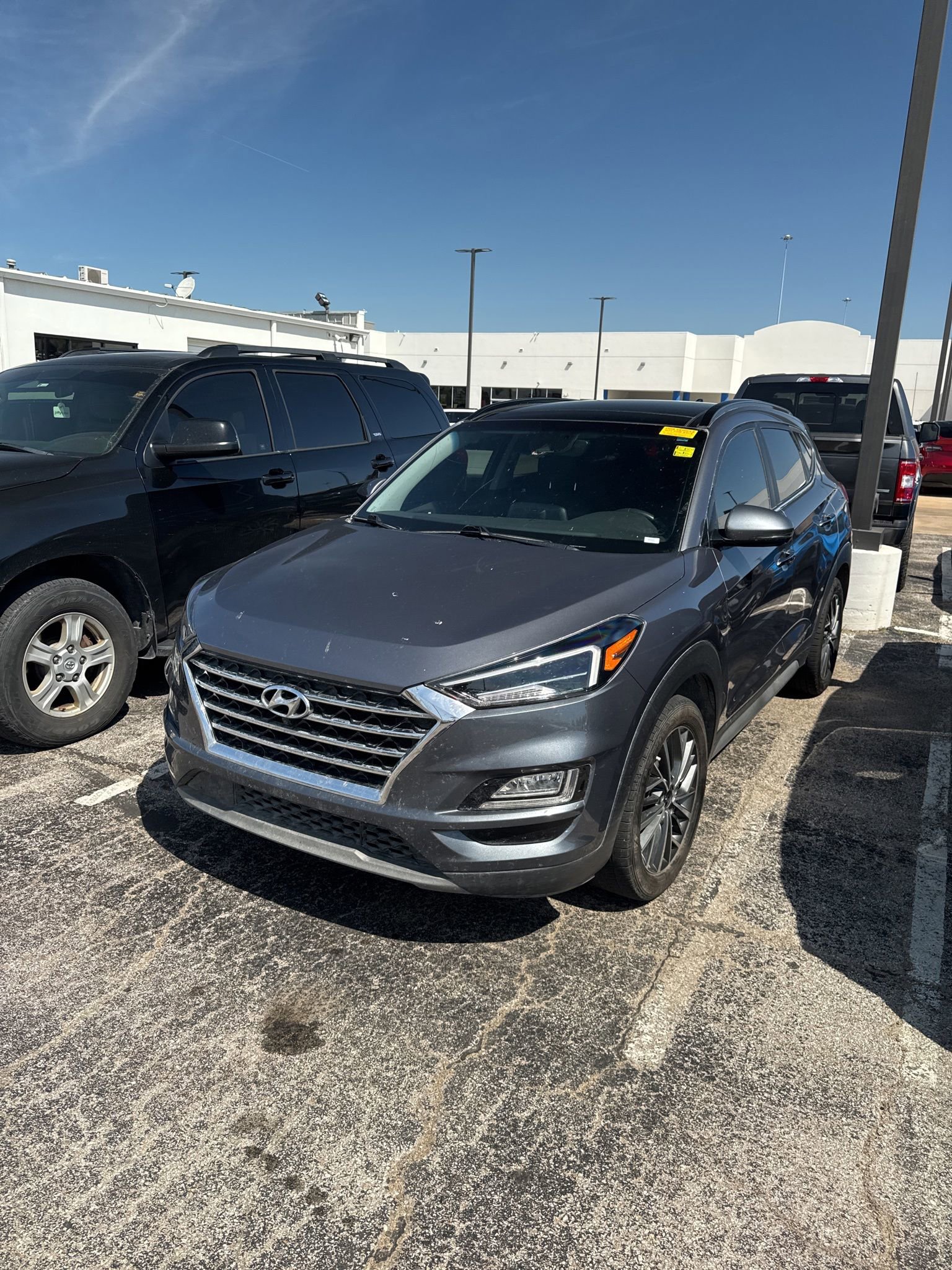 Used 2021 Hyundai Tucson Ultimate w/ Cargo Package AWD/4WD image 1