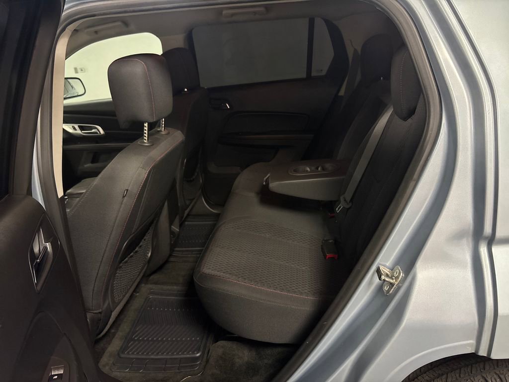 Used 2015 GMC Terrain SLE FWD image 30