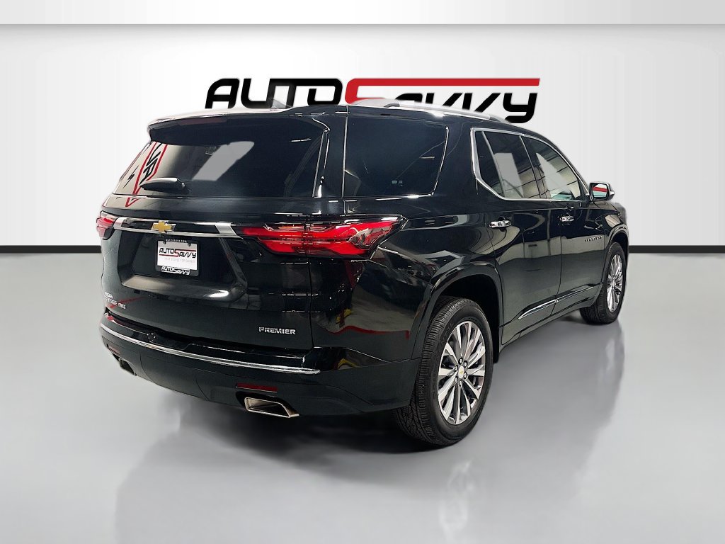Used 2023 Chevrolet Traverse Premier w/ LPO, Floor Liner Package AWD/4WD image 7