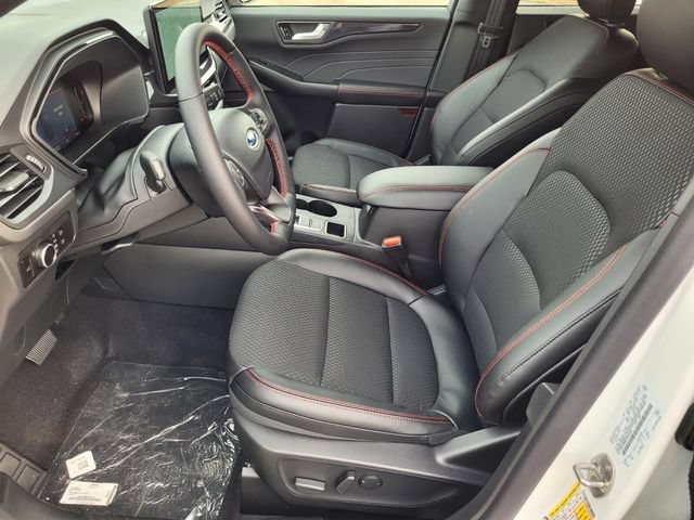New 2026 Ford Escape ST-Line w/ Tech Pack #1 FWD image 9