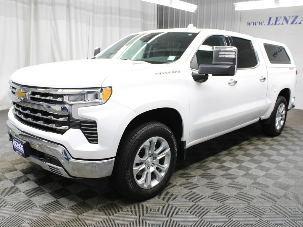 Used 2025 Chevrolet Silverado 1500 LTZ w/ Max Trailering Package AWD/4WD image 9