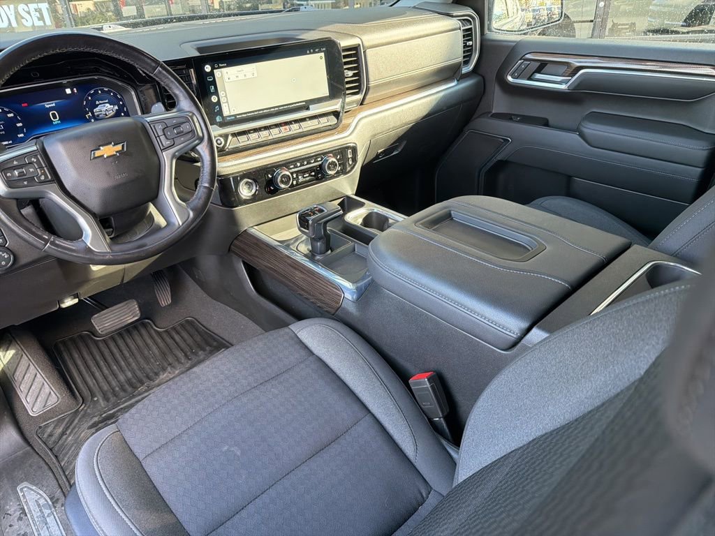 Used 2022 Chevrolet Silverado 1500 LT w/ Z71 Off-Road Package image 21