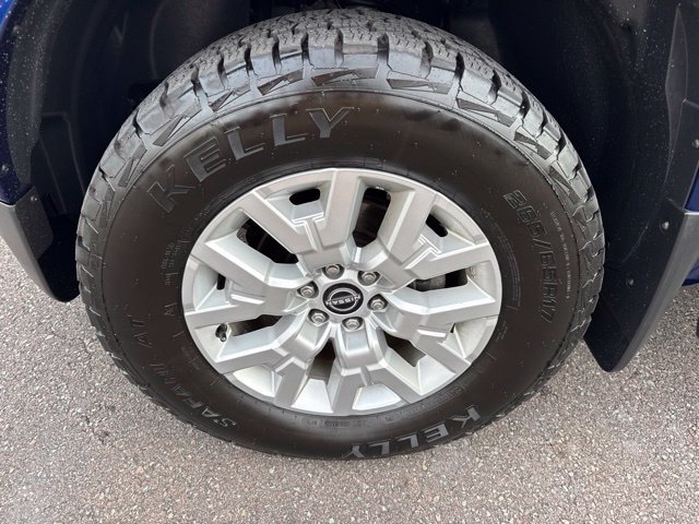 Certified 2022 Nissan Frontier SV AWD/4WD image 37