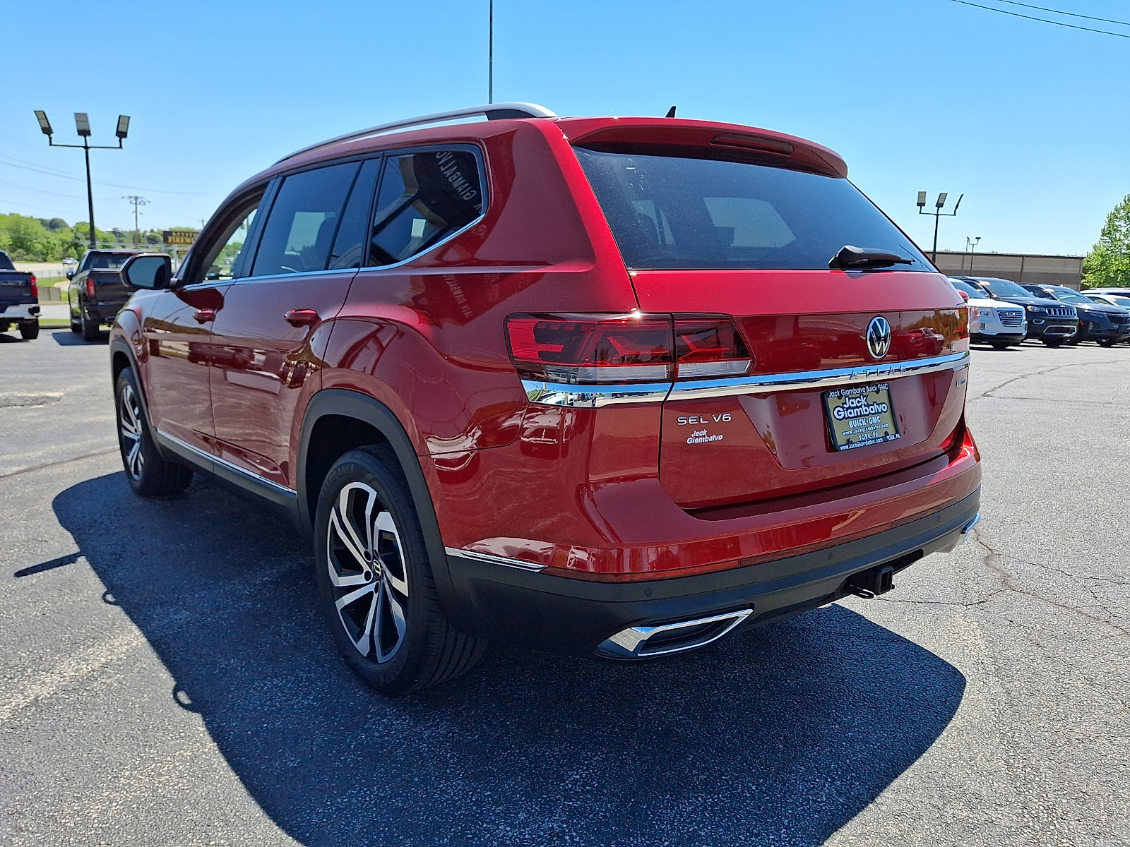 Used 2022 Volkswagen Atlas SEL AWD/4WD image 6