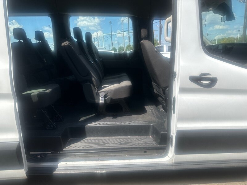 Used 2021 Ford Transit 350 XLT RWD image 12