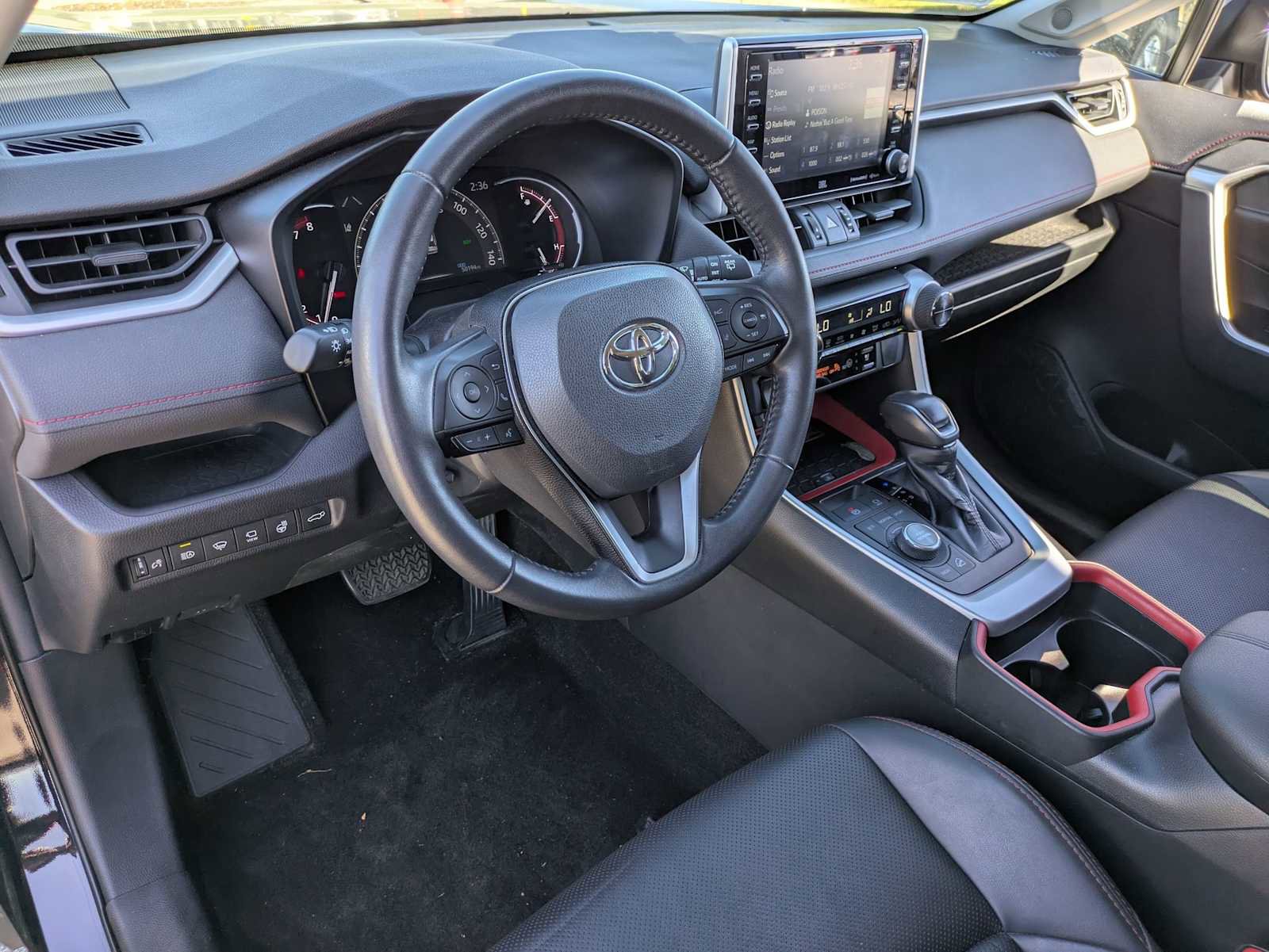 Used 2020 Toyota RAV4 TRD Off-Road image 2