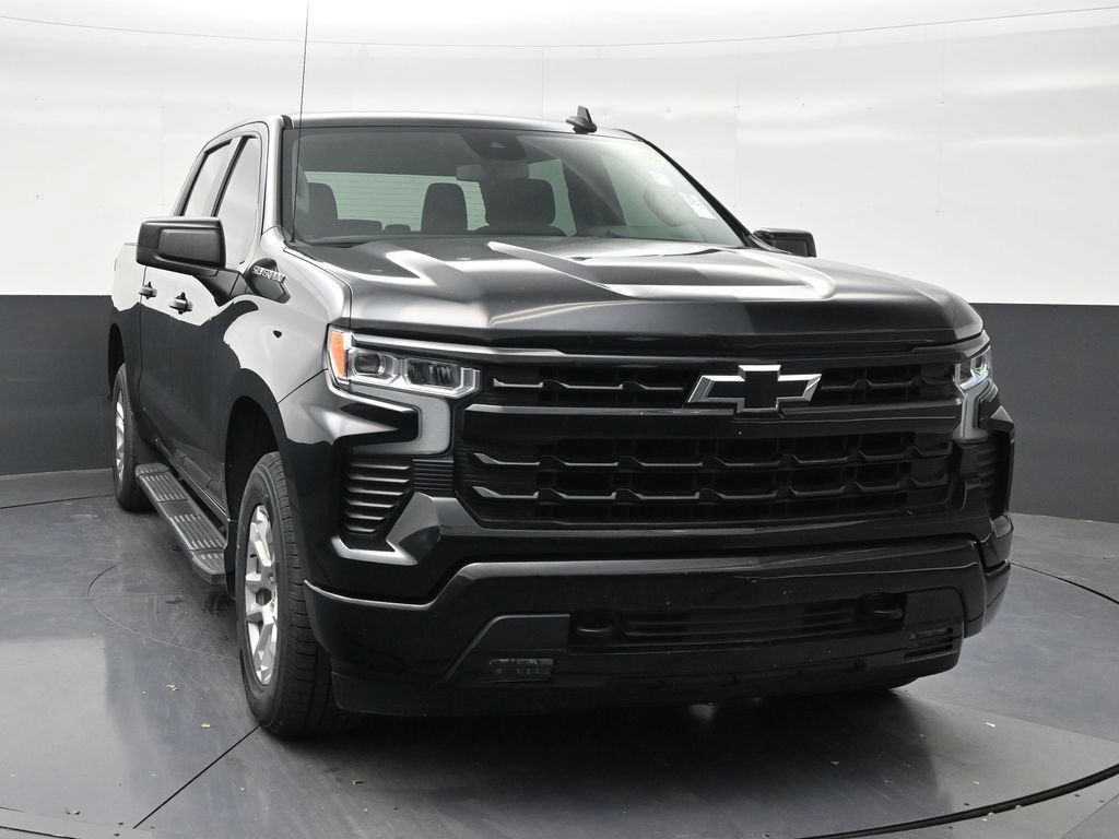 Used 2023 Chevrolet Silverado 1500 RST RWD image 7