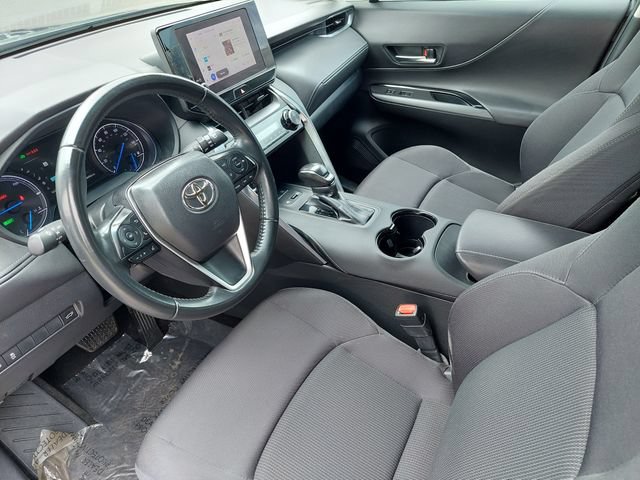 Used 2024 Toyota Venza LE AWD/4WD image 9