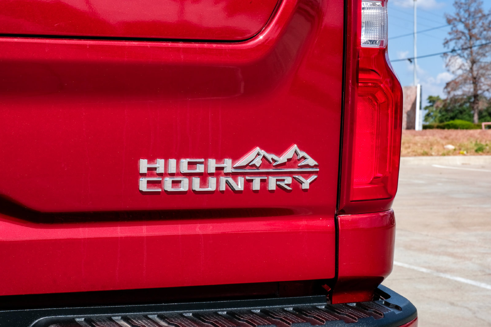 Used 2023 Chevrolet Silverado 2500 High Country w/ Technology Package AWD/4WD image 65