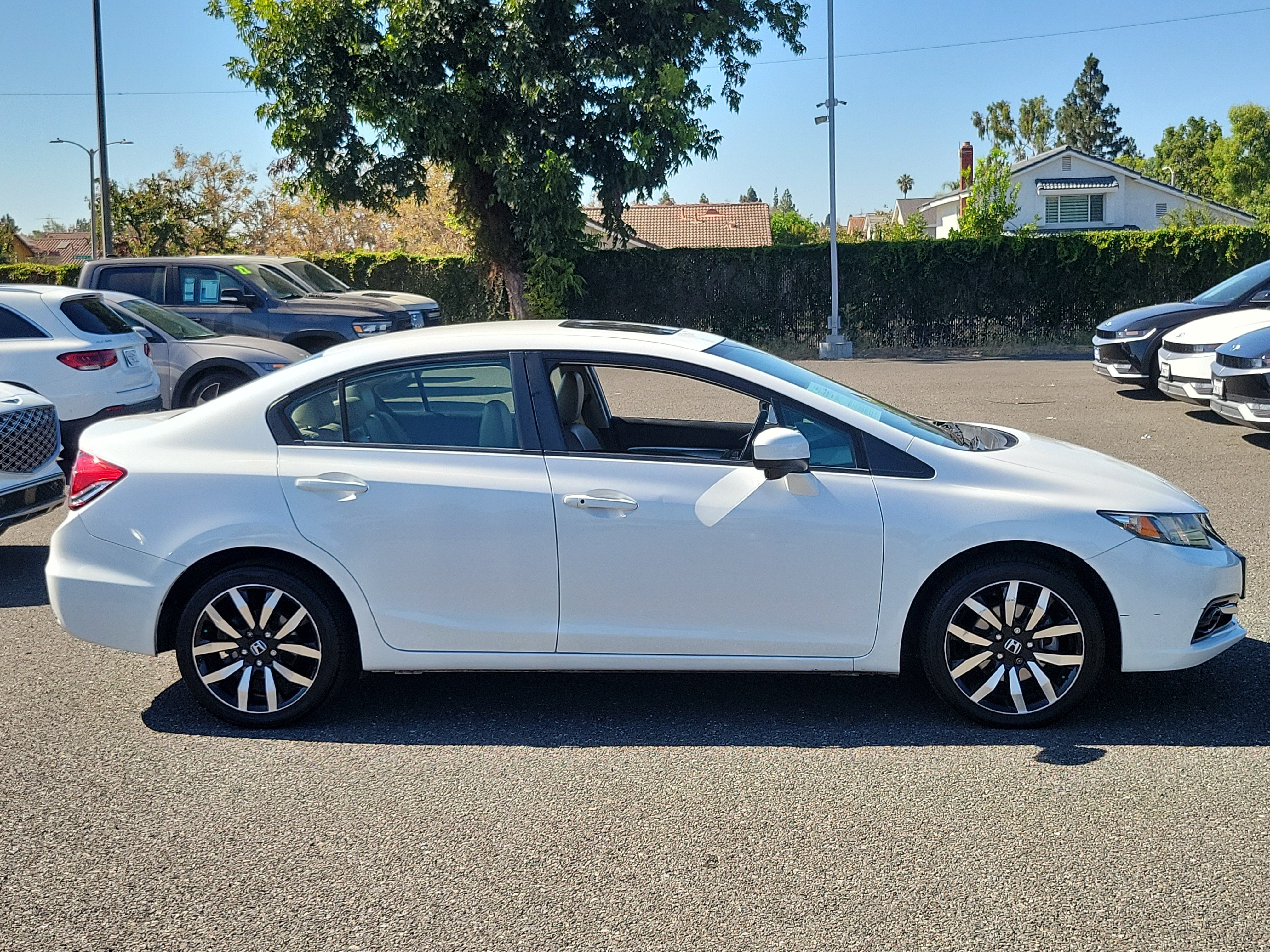 Used 2014 Honda Civic EX-L image 5