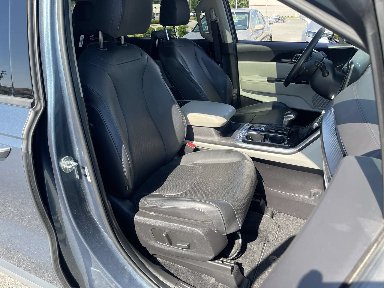 Used 2024 Kia Carnival SX Prestige FWD image 29