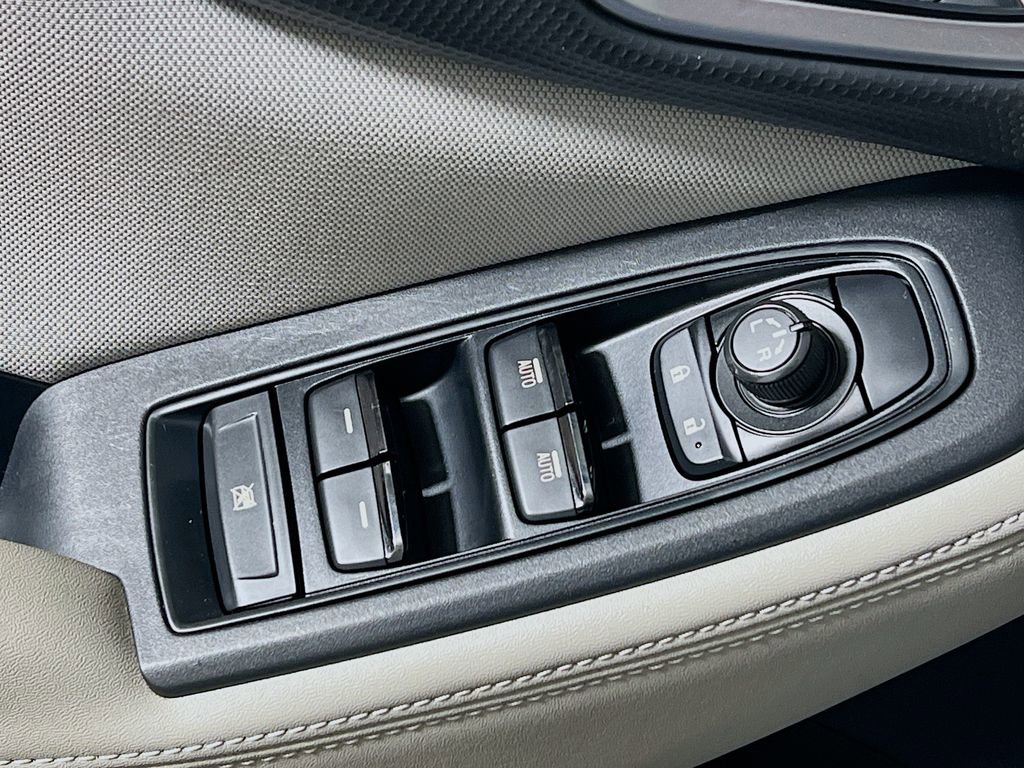 Used 2023 Subaru Forester Premium AWD/4WD image 16