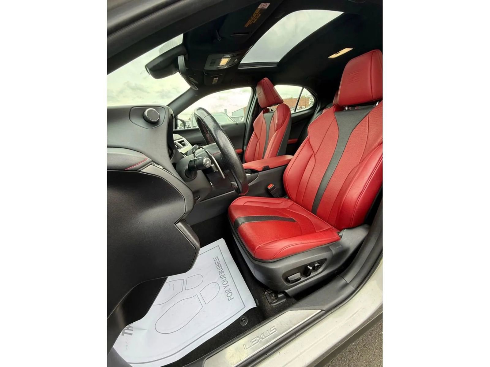 Used 2021 Lexus UX 250h F Sport w/ F Sport Premium Package image 30