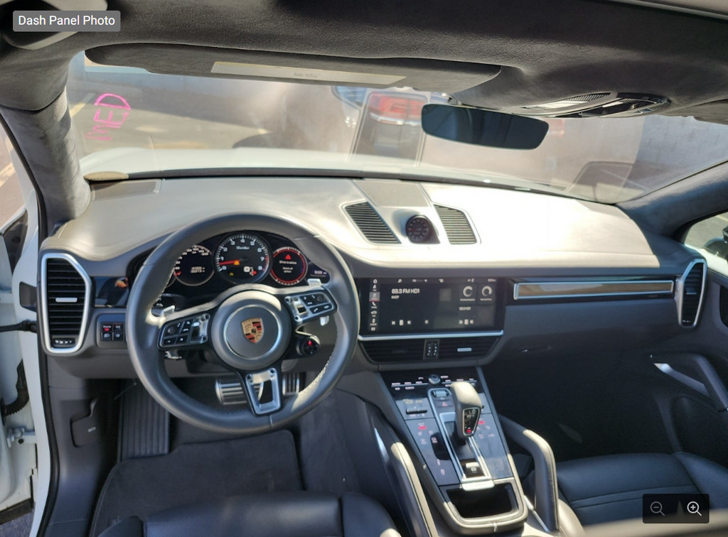 Used 2019 Porsche Cayenne Turbo AWD/4WD image 8