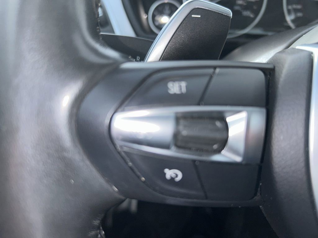Used 2018 BMW 330i xDrive Sedan image 13