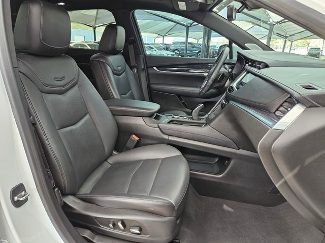 Used 2023 Cadillac XT5 Premium Luxury w/ Technology Package image 28