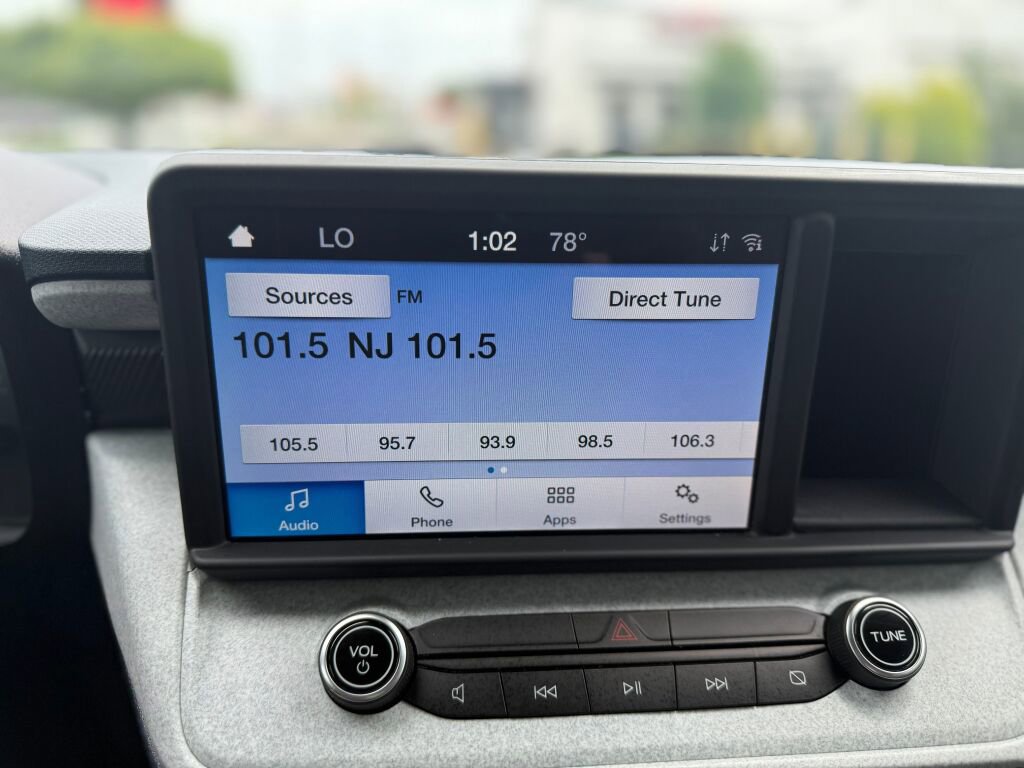 Used 2022 Ford Maverick XLT w/ Equipment Group 300A Standard image 14